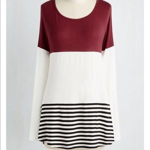 ModCloth Color Block Tee Size Small